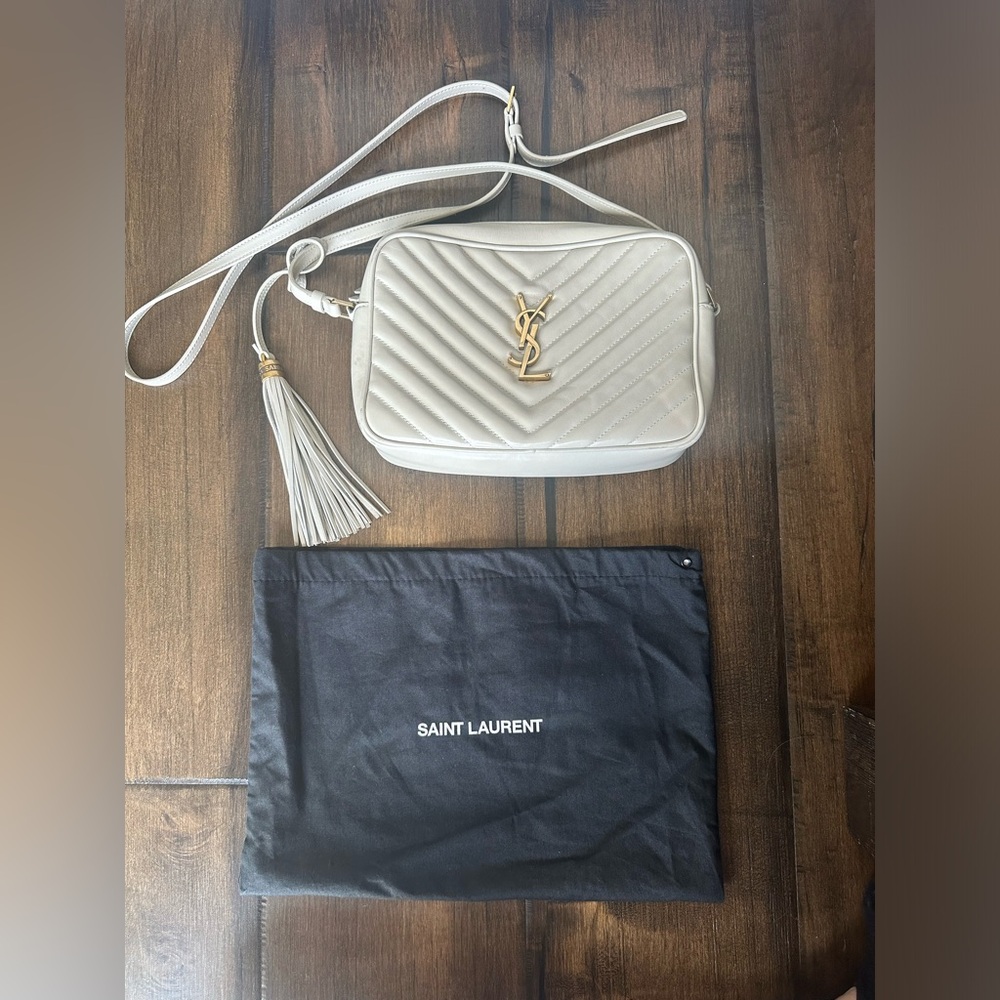 Saint Laurent
Lou Medium YSL Camera Bag with Pocket in Quilted Leather